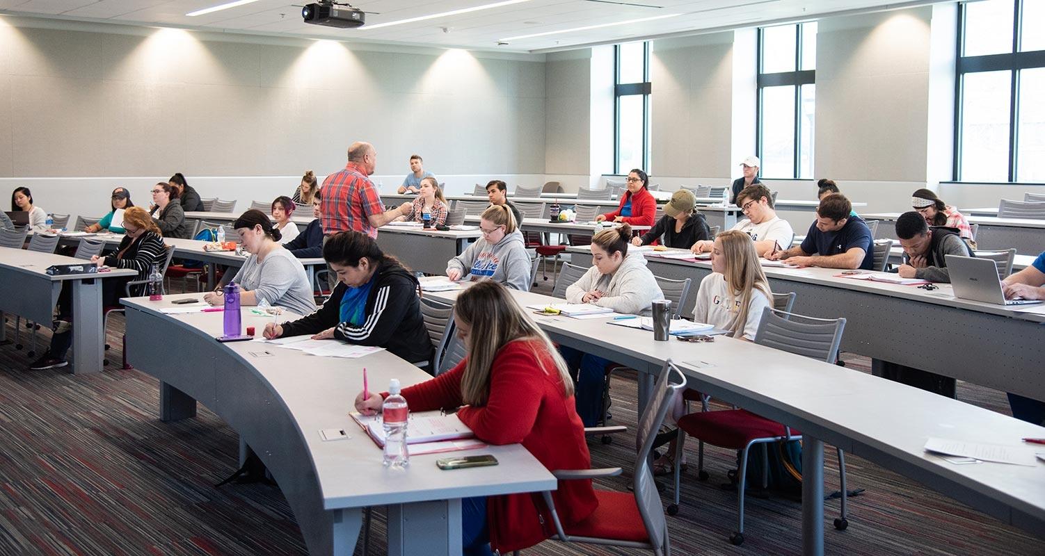 Top Business School in Kansas