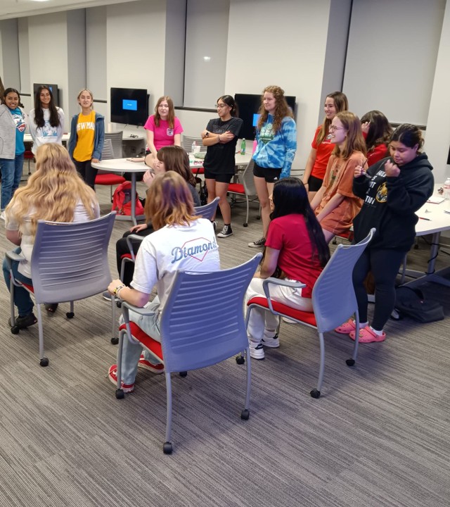 Student presenting thesis